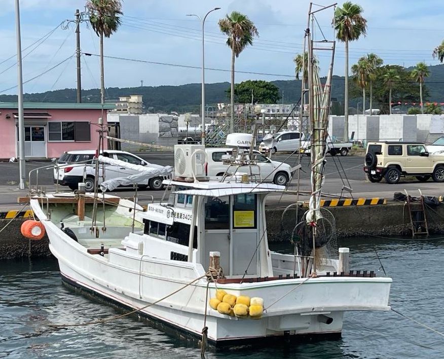 BG FISHING BOAT